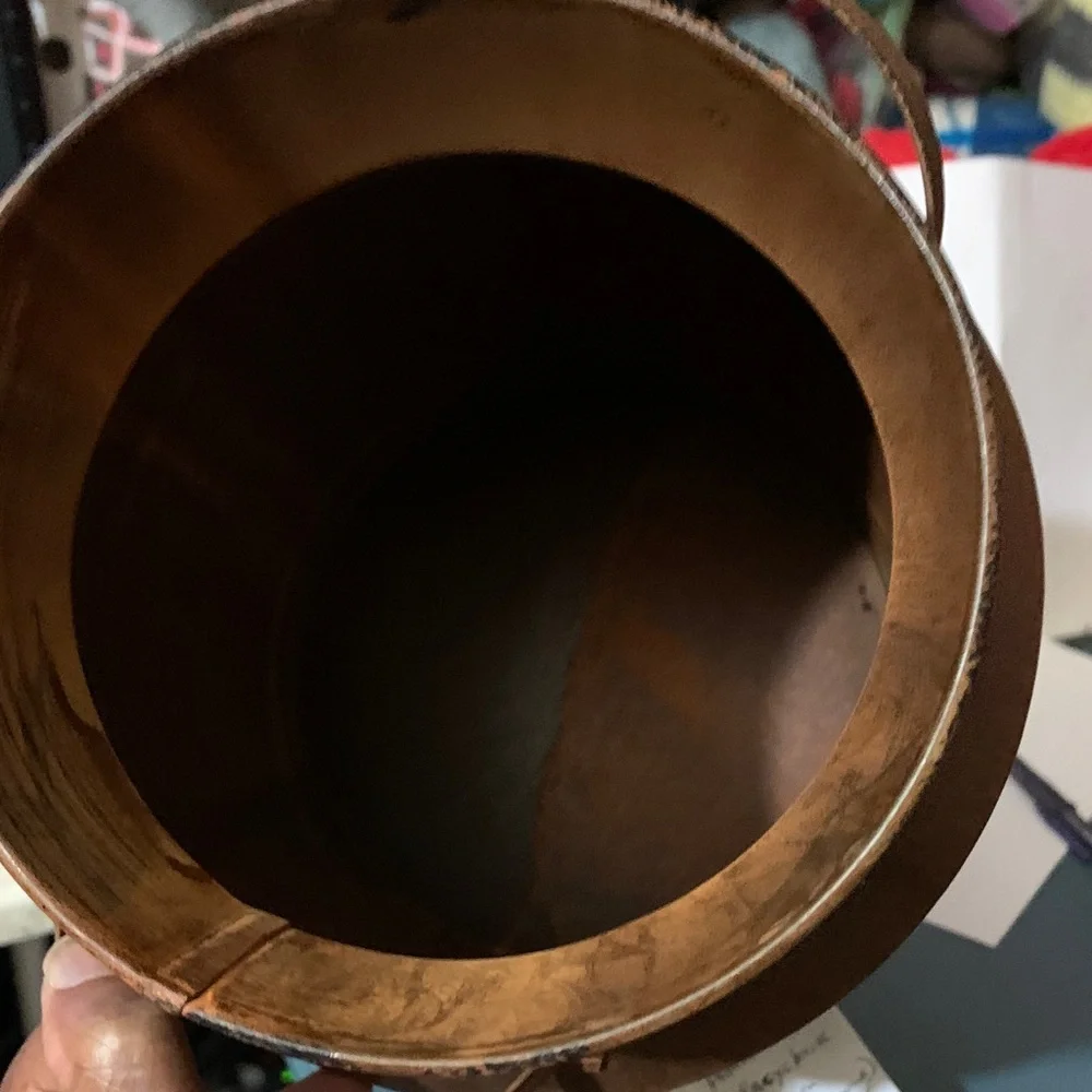 Rustic Brown Metal Milk Canister with Star Design - Picture 5 of 7